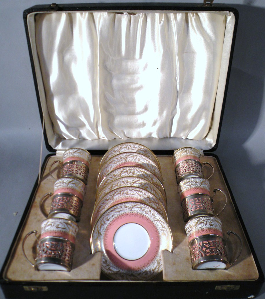 Appraisal: A Spode Oaklea coffee service comprising six cans and saucers