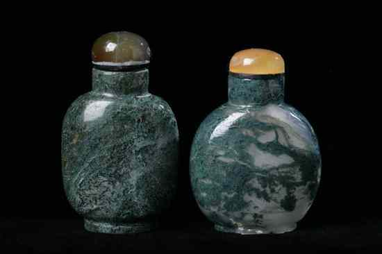 Appraisal: TWO CHINESE MOSS AGATE SNUFF BOTTLES th century Each of