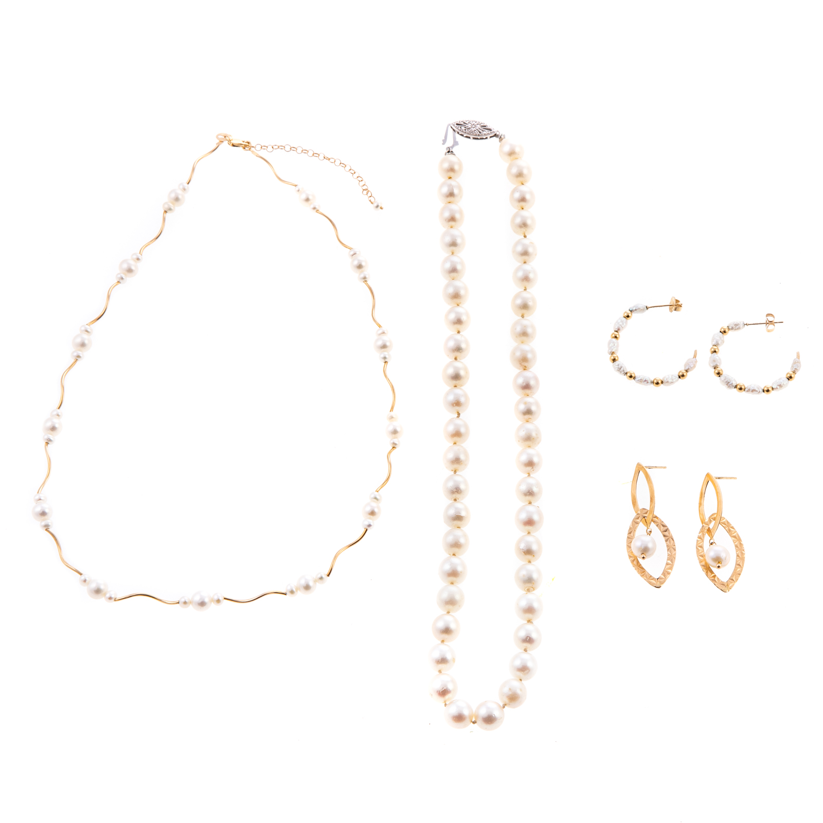 Appraisal: A COLLECTION OF PEARL JEWELRY IN GOLD Strand of -