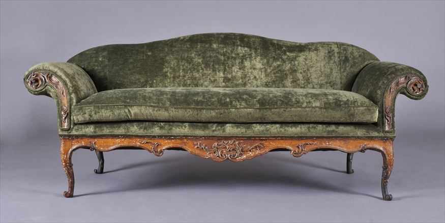 Appraisal: VENETIAN ROCOCO CARVED AND PAINTED SETTEE With serpentine padded backrest