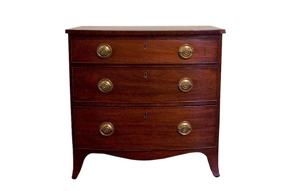 Appraisal: Federal Hepplewhite Chest Drawers Federal Hepplewhite Chest of Drawers Federal