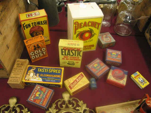 Appraisal: Old Boxes Peachey Chewing Tobacco Fun-to-Wash Gold Dust Bulldog Jar