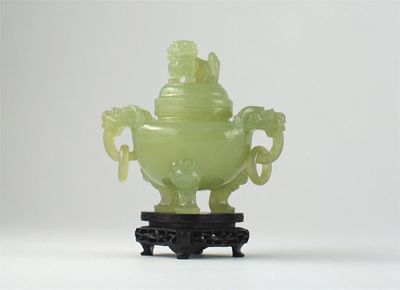 Appraisal: A Chinese hardstone censer and cover with a lion dog