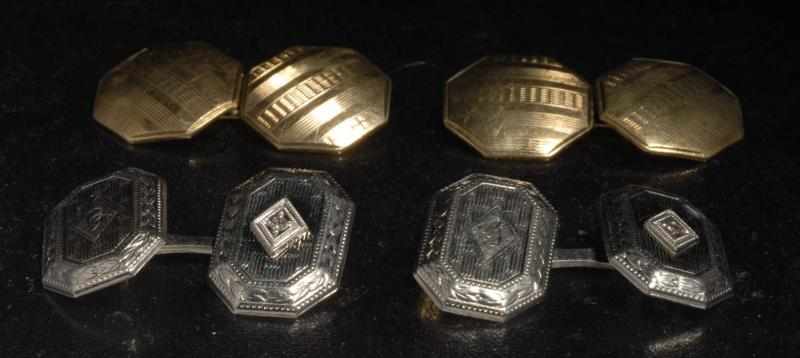 Appraisal: Lot of Pairs of K Men's Cufflinks Description Includes one