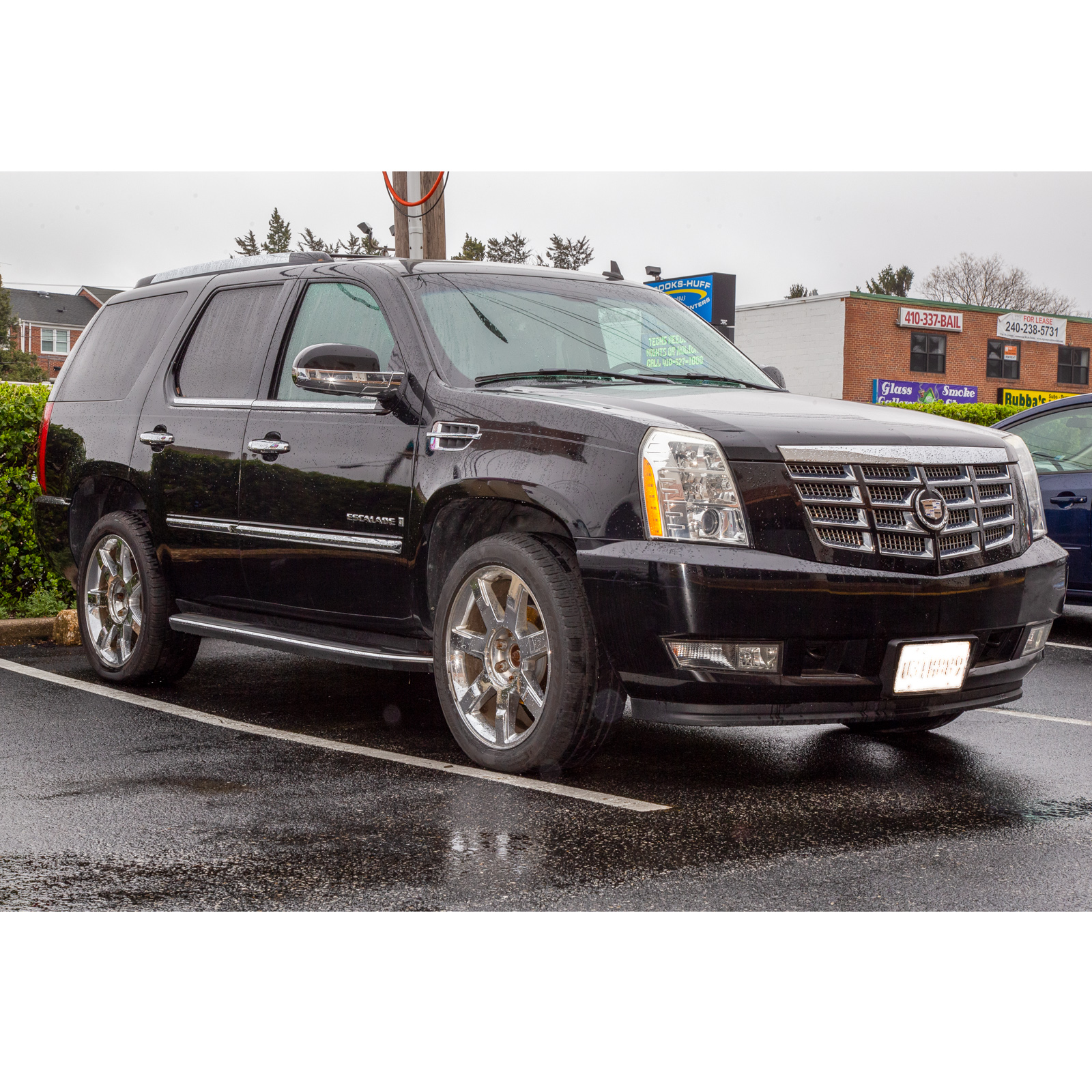 Appraisal: CADILLAC ESCALADE SUV Vin GYFK R Engine L V SFI