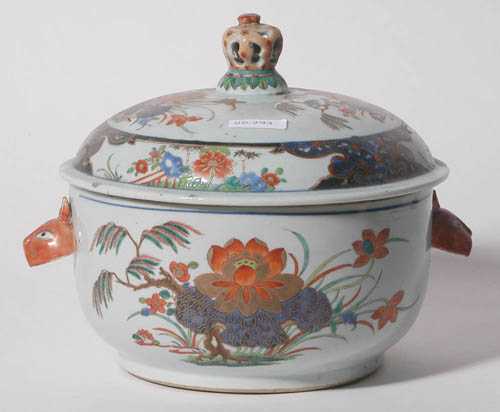 Appraisal: TUREEN WITH LID China Kangxi Period D cm With a