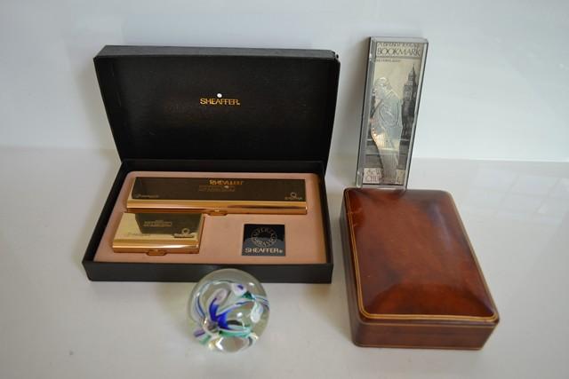 Appraisal: A SMALL GROUP OF DESK ITEMS INCL LEATHER CIGAR BOX