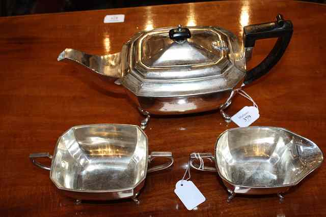 Appraisal: AN INDIAN SILVER THREE PIECE TEA SERVICE in the Georgian