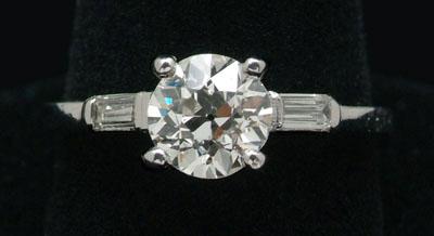 Appraisal: Lady's diamond and platinum ring one old European-cut diamond estimated