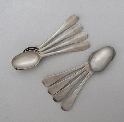 Appraisal: A set of eight George II Scottish tablespoons crested below