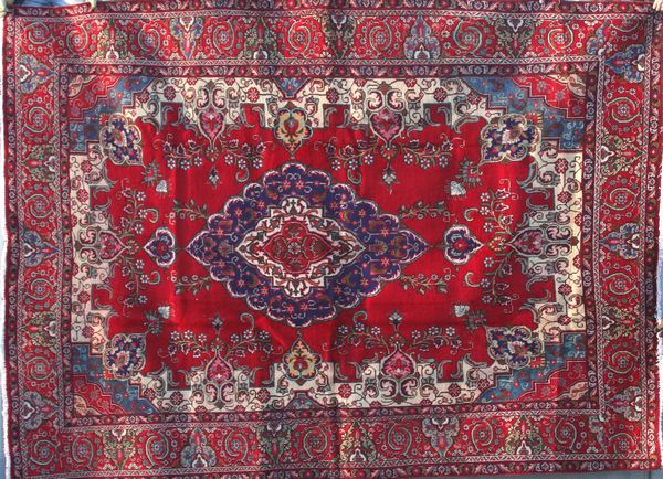 Appraisal: Fine Persian Tabriz rug ' x ' Good condition EST