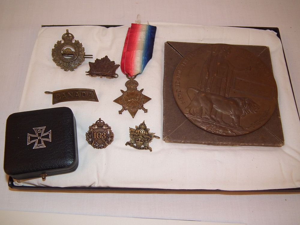 Appraisal: WWI CANADIAN MEDALS ETC Group of military items related to