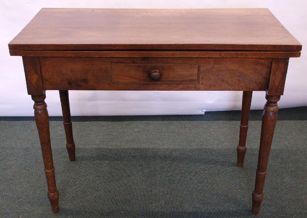 Appraisal: EARLY NINETEENTH CENTURY MAHOGANY TEA TABLE the plain oblong fold