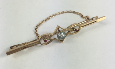 Appraisal: ct gold bar brooch with diamond and rubies gram