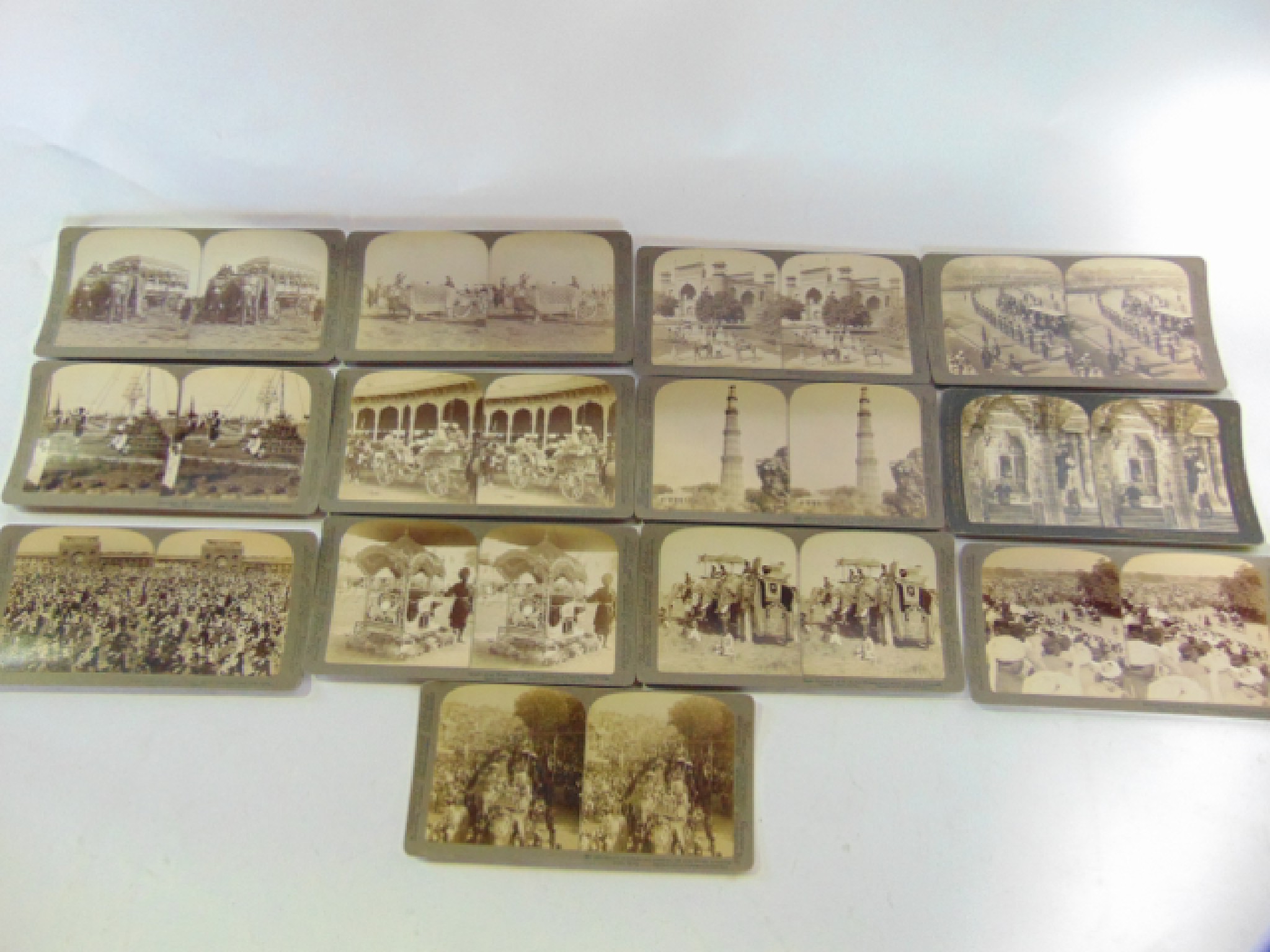 Appraisal: A selection of eleven early photographic stereoscopic slides by Underwood