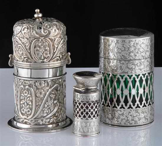 Appraisal: A small collection of sterling silver items Comprising a tubular