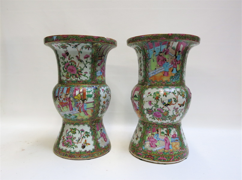 Appraisal: A PAIR OF CHINESE ROSE CANTON PORCELAIN VASES Guangzhou Export