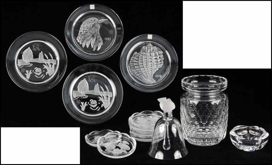 Appraisal: TWO LALIQUE COLLECTOR PLATES and Together with two Daum collector