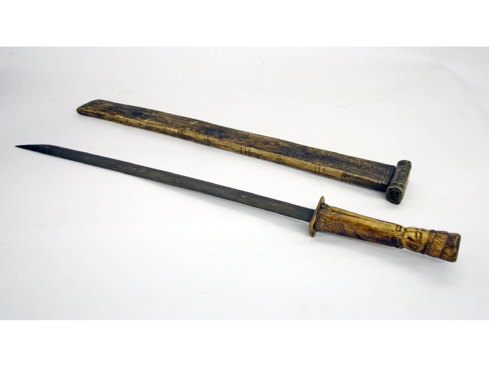 Appraisal: Interesting Chinese sword the sheath carved with dragons and the