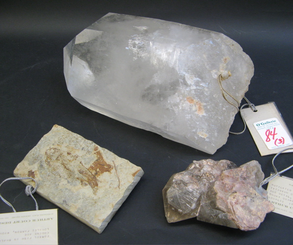 Appraisal: TWO QUARTZ CRYSTAL SPECIMENS AND A FOSSIL the fossil fish