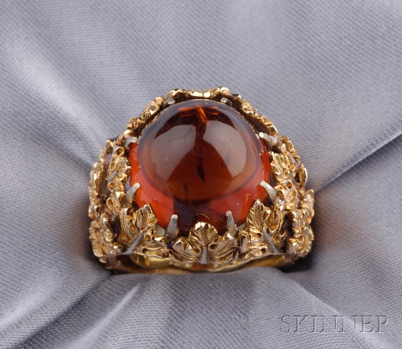 Appraisal: kt Gold and Citrine Ring Buccellati set with a sugarloaf