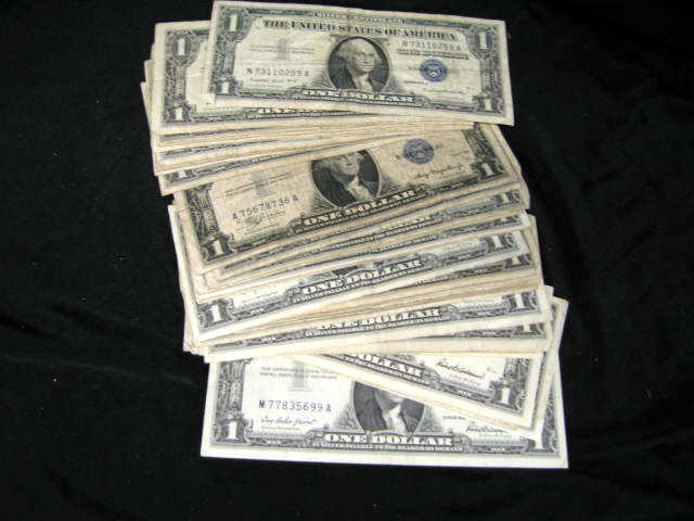 Appraisal: Lot of U S Silver Certificate Notes -