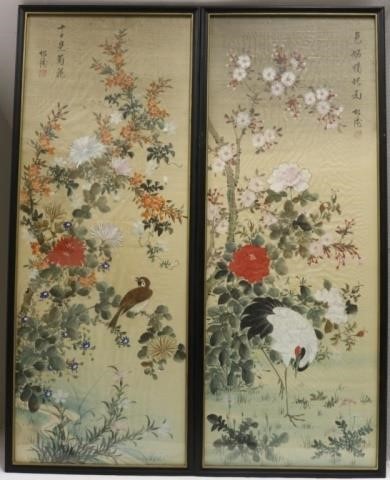 Appraisal: PAIR OF EARLY TH C CHINESE PAINTINGS ON SILKDEPICTING BIRDS