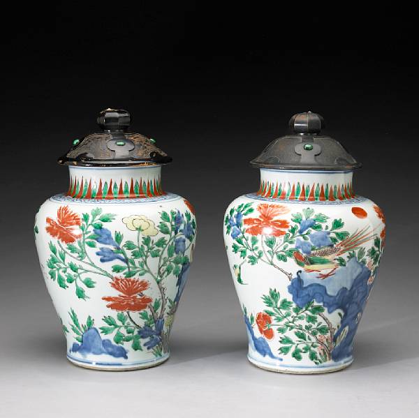 Appraisal: Two wucai enameled porcelain jars Transitional Period Each similarly potted