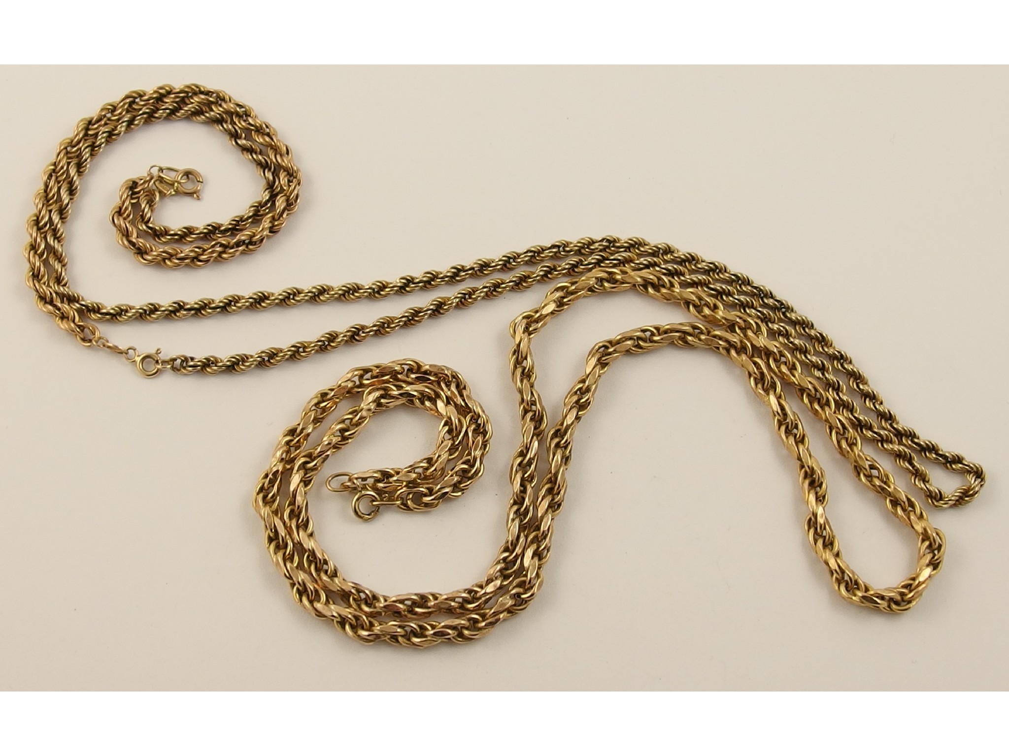 Appraisal: Two ct rope twist neck chains weight approx gms