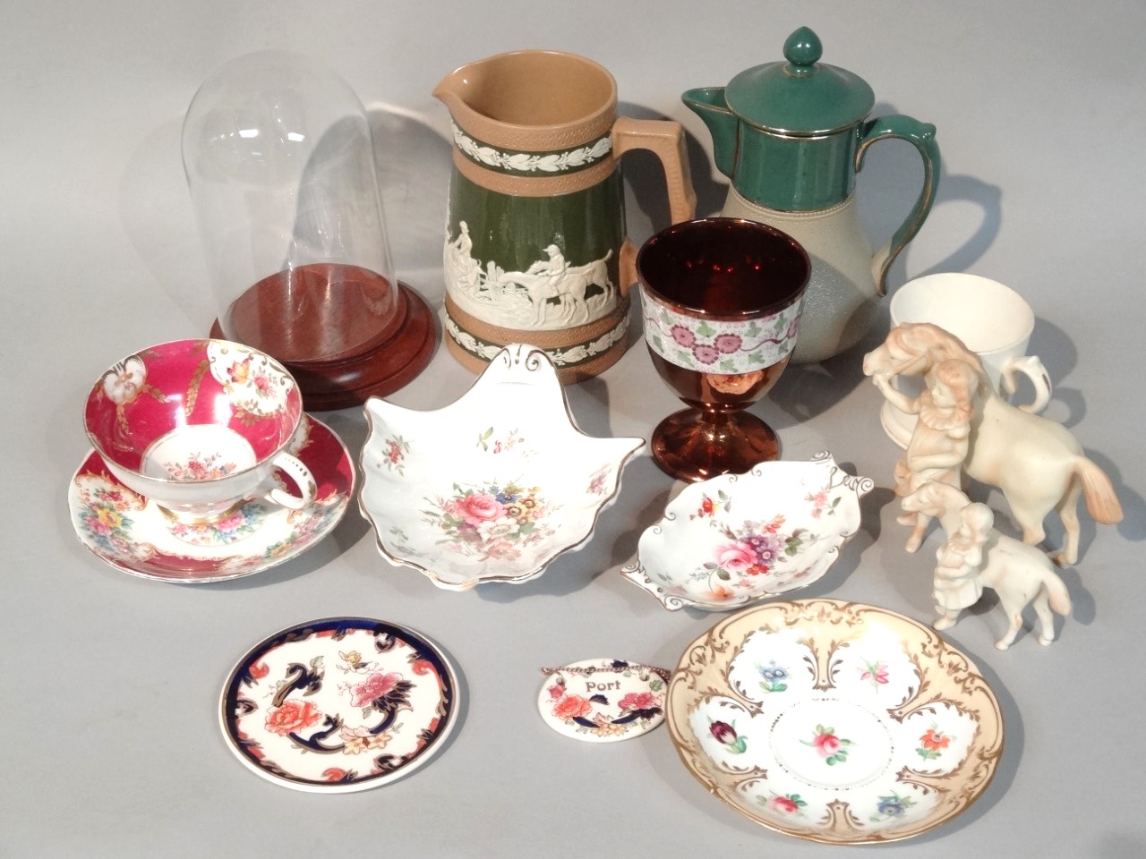 Appraisal: A quantity of various porcelain pottery and ware to include