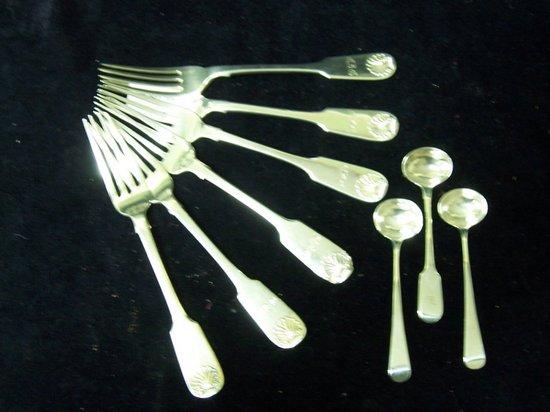 Appraisal: Six Victorian fiddle pattern dessert forks initialled a fiddle pattern