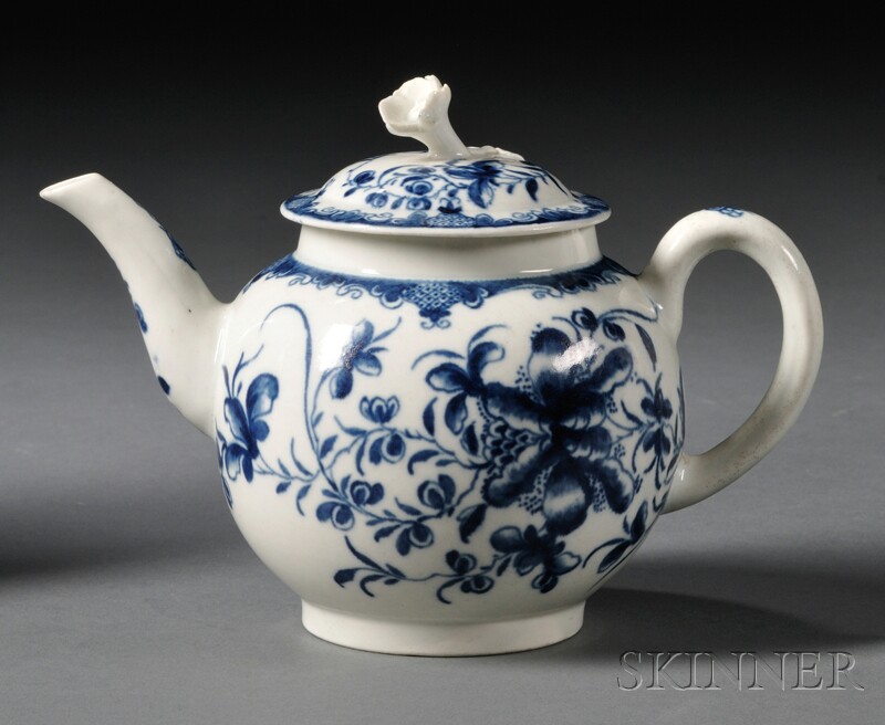 Appraisal: Worcester Porcelain Mansfield Pattern Teapot and Cover England c -