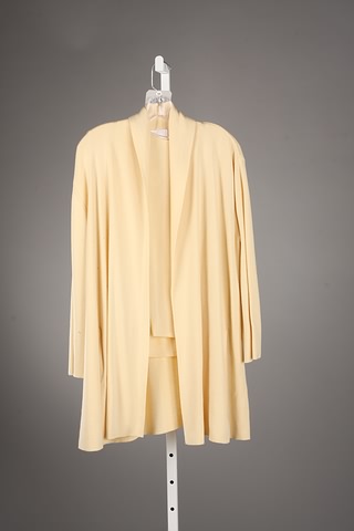 Appraisal: Esacada creamy yellow cashmere silk blend piece sweater set --