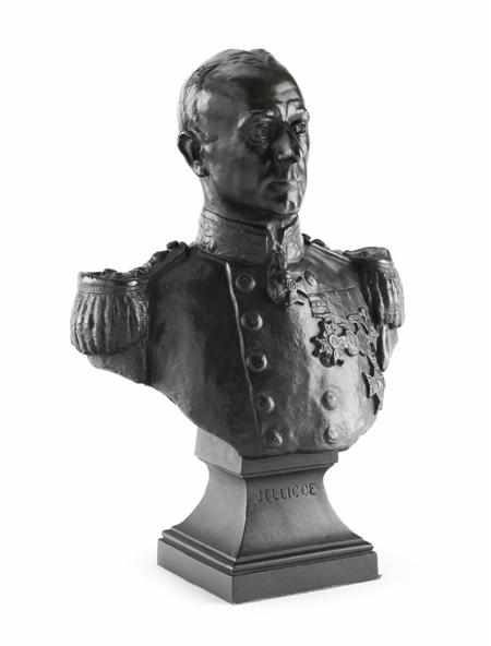 Appraisal: An Edwardian bronze bust of Lord Jellicoe gazing forward in