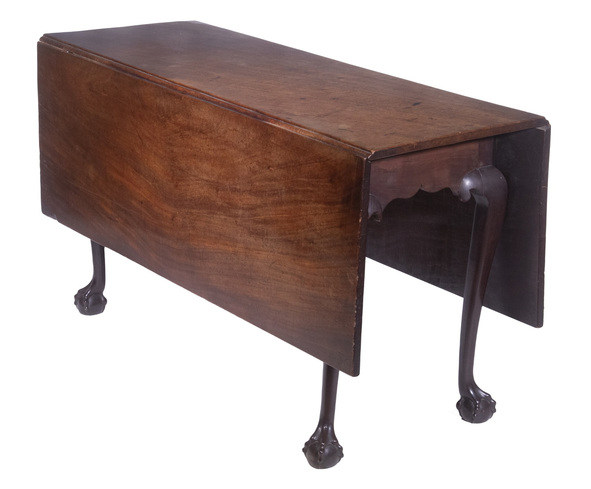 Appraisal: CHIPPENDALE DROP-LEAF TABLE Fine Salem or Marblehead Mahogany Table circa