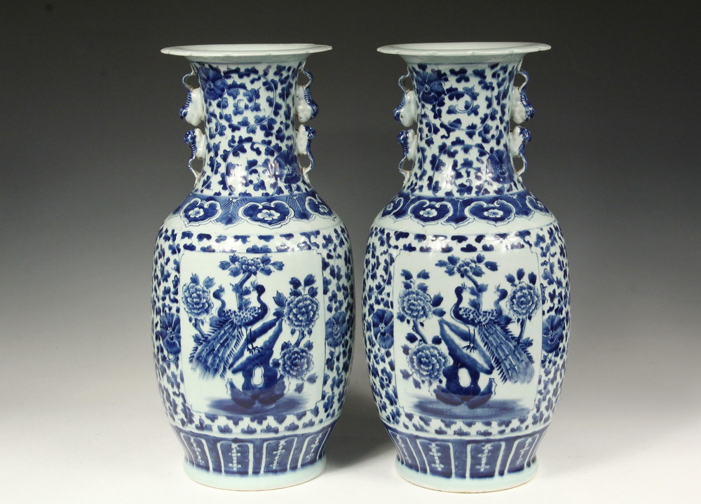 Appraisal: PAIR OF CHINESE PORCELAIN VASES - Canton Export th c