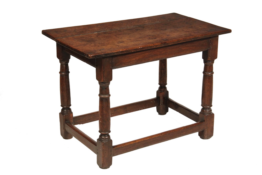 Appraisal: ENGLISH OAK TAVERN TABLE - th c Low Rectangular Top