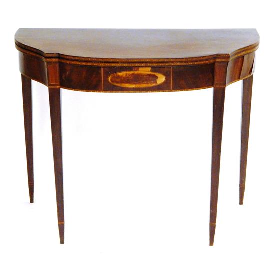 Appraisal: Hepplewhite flip-top gateleg game table mahogany and mahogany veneer table