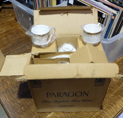 Appraisal: A Paragon Athena boxed teaset