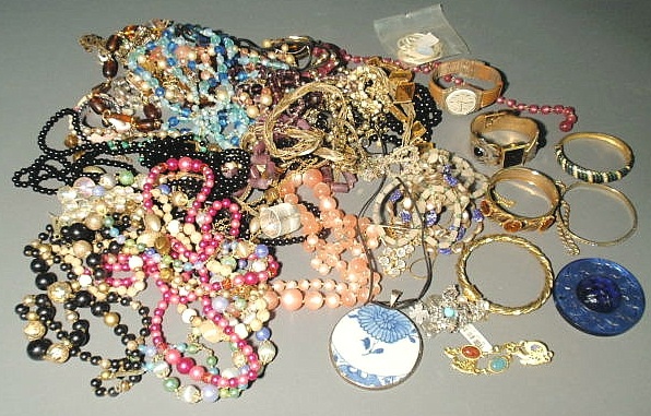 Appraisal: Large grouping of ladies costume jewelry and accessories