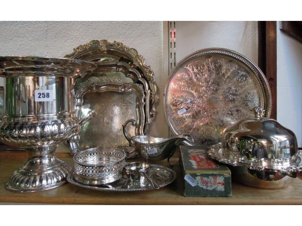 Appraisal: A quantity of silver plated wares including an ice pail