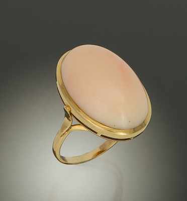 Appraisal: A Ladies' Angel Skin Coral Ring k yellow gold ring