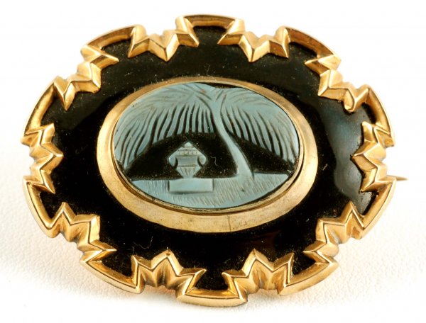 Appraisal: Victorian mourning pendant brooch Approx K yellow gold geometric frame