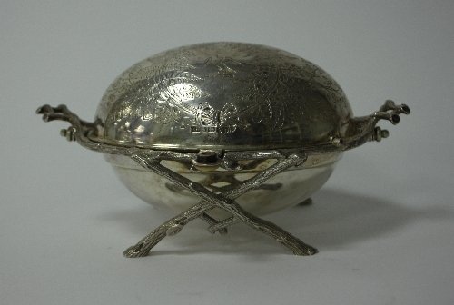 Appraisal: A Victorian silver warming dish JFF FF Sheffield the domed