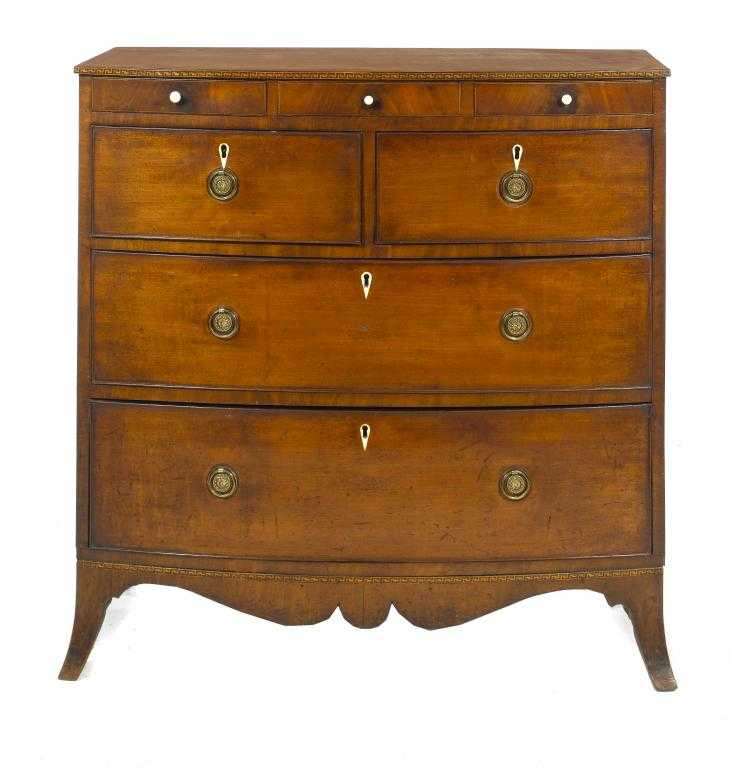 Appraisal: AN EARLY VICTORIAN MAHOGANY BOW FRONTED CHEST OF DRAWERS the