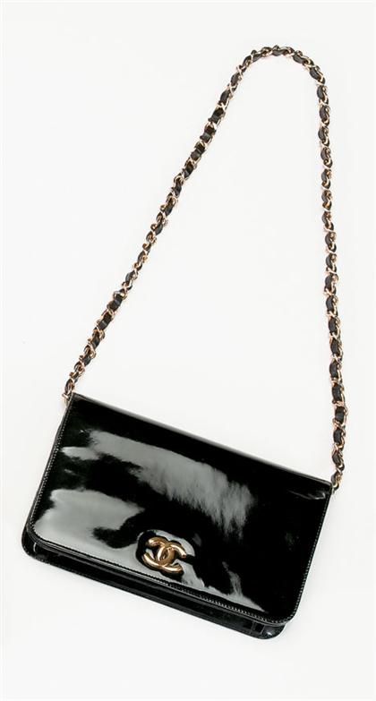 Appraisal: Chanel black patent leather purse s Front flap with CC