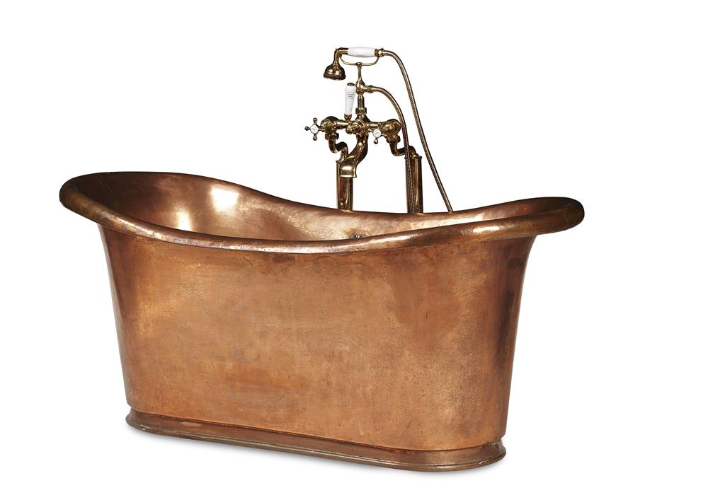 Appraisal: VICTORIAN COPPER BATH TUB TH CENTURY with a rolled top