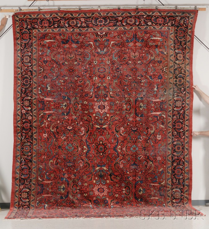 Appraisal: Mahal Carpet West Persia early th century areas of wear