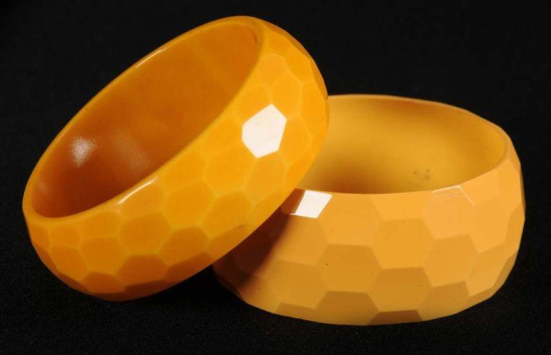 Appraisal: Pair of Bakelite Faceted Honeycomb Bracelets Description Yellow Condition Excellent