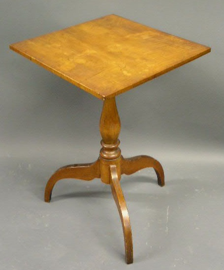 Appraisal: Maple candlestand c with square top h x l x